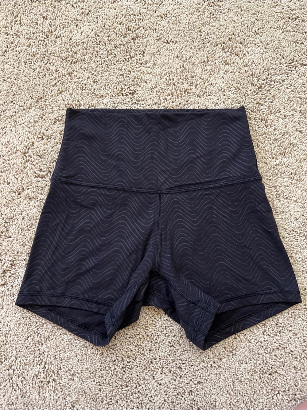 Lululemon Wundertrain High-Waist 2.5” Patterned Black Women's Shorts